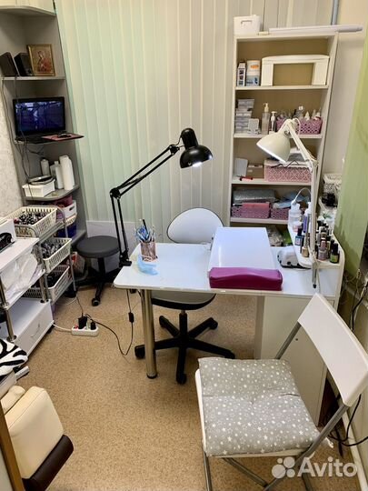 Аренда кабинета мастеру маникюра и парикмахера
