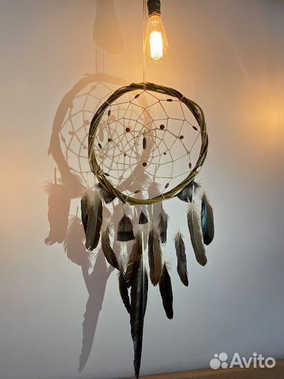 Ловец снов ручной работы с бусиной Дзи