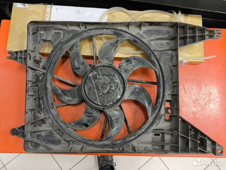 Вентилятор радиатора dacia Logan