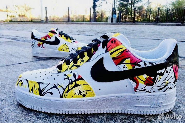 Кастомизация, роспись обуви