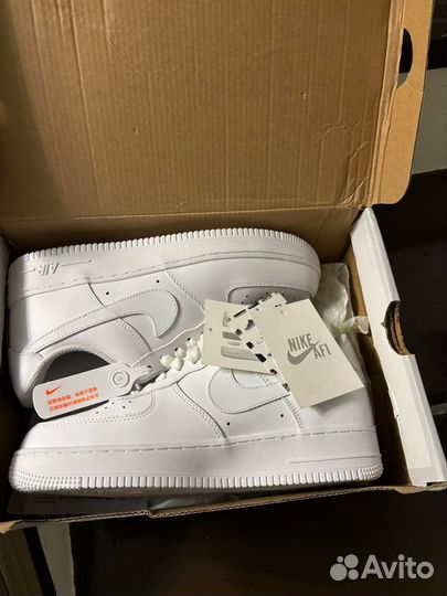 Nike Air Force 1 White белые