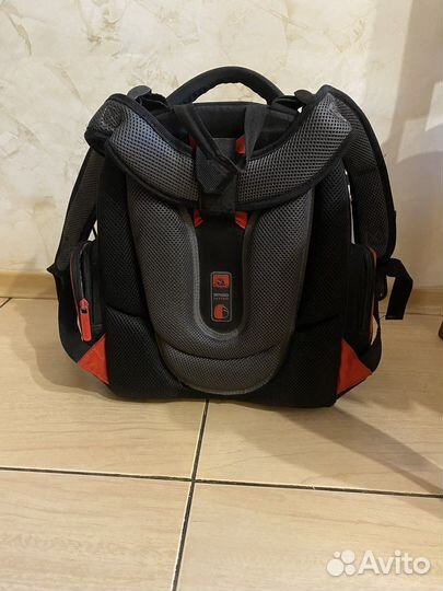 Рюкзак для мальчика школьный