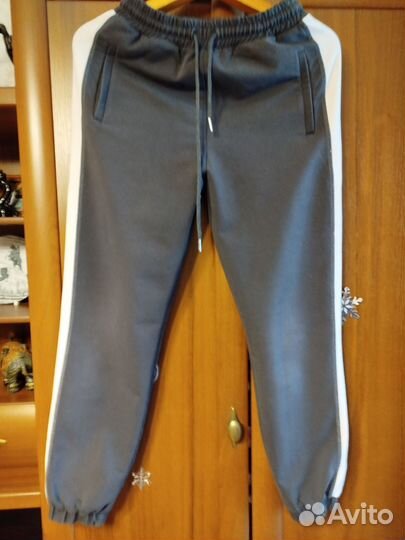 Спортивный костюм для девочки 152