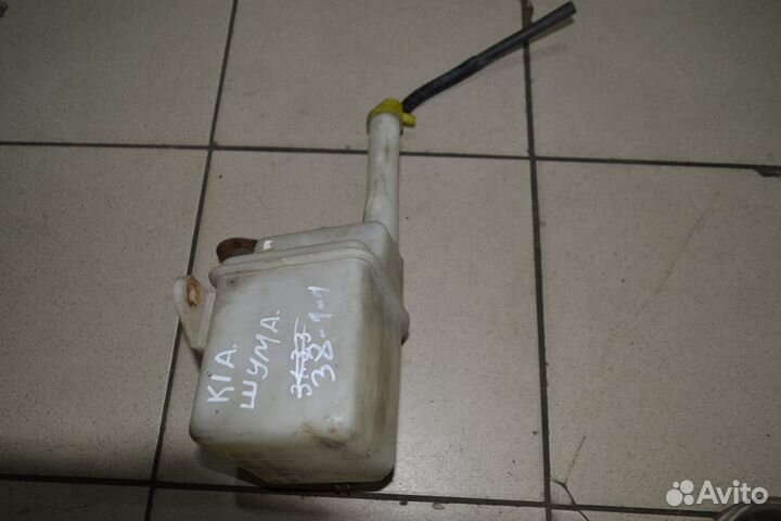 Бачок омывателя Kia Shuma