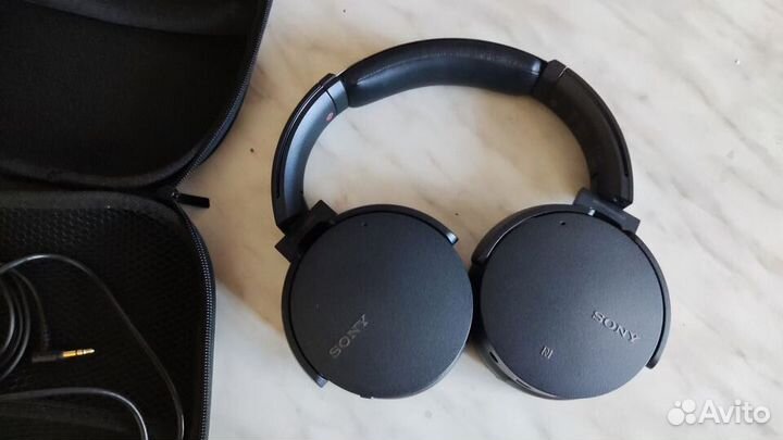 Sony MDR-XB950N1
