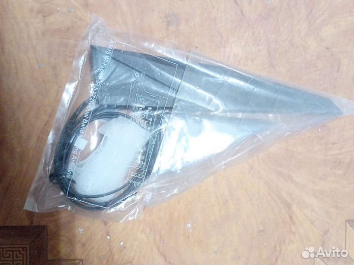 Asus wi-fi 6/wi-fi 5 2t2r dual band moving antenna