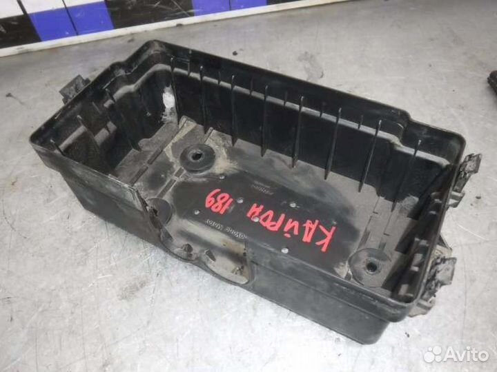 Корпус блока предохранителей Ssang Yong Kyron