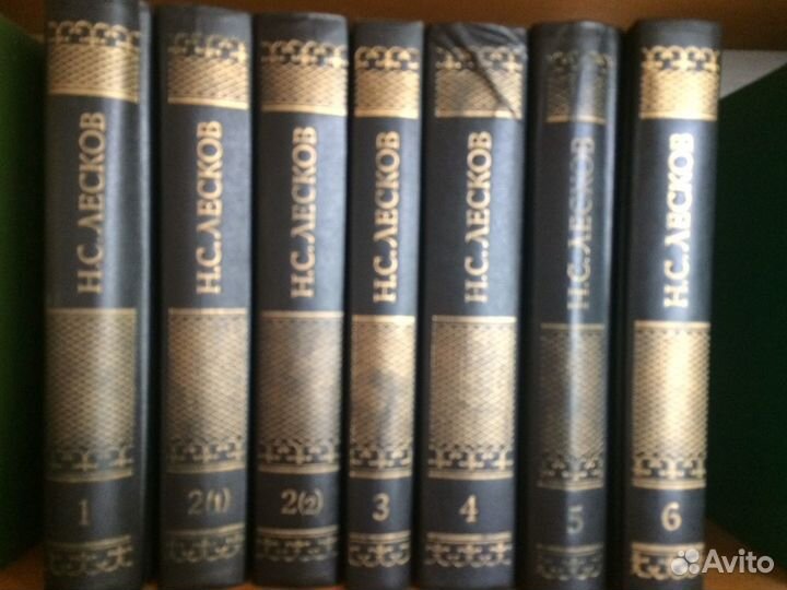 Продам книги