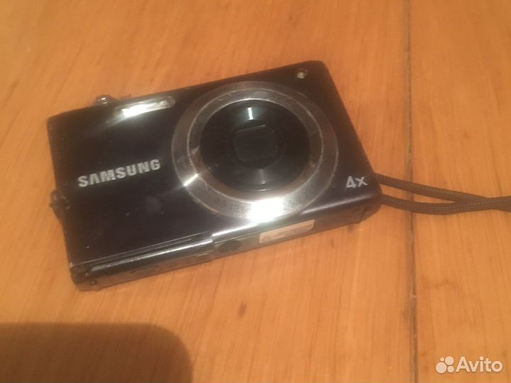 Компактный фотоаппарат