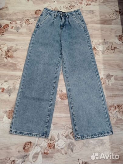 Джинсы женские