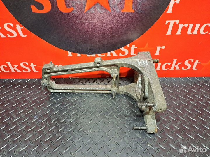 Кронштейн блока управления шасси