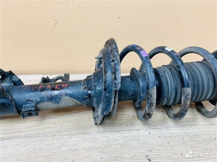 Амортизатор передний левый Hyundai Solaris 1