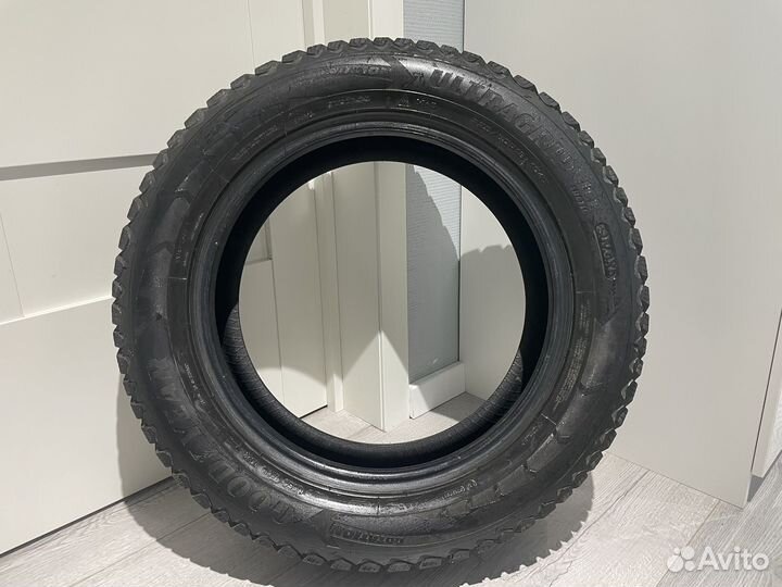 Goodyear UltraGrip Ice Arctic SUV 225/60 R18 104T