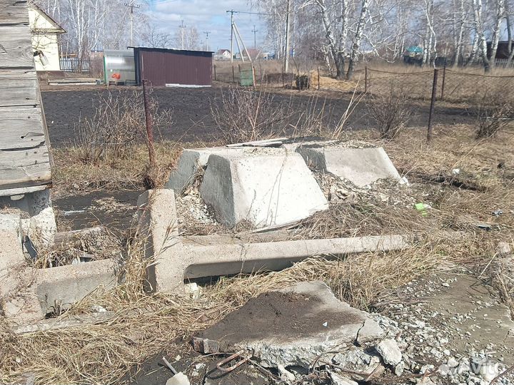 Строительные бетонные блоки