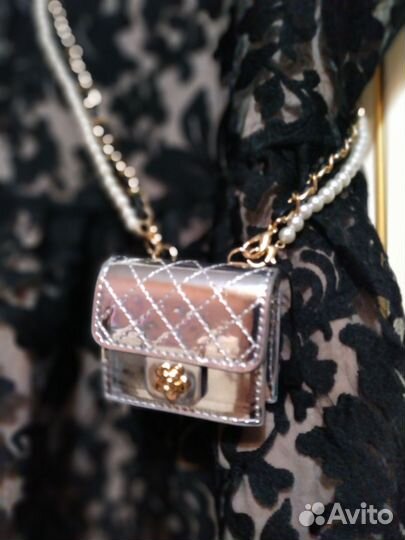 Микро сумочка. аксессуар в стиле Chanel