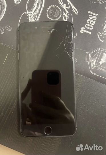 iPhone 8 Plus, 64 ГБ