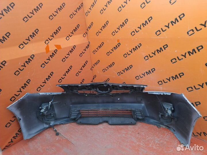 Бампер передний Toyota Prius ZVW30 2ZR-FXE 2012