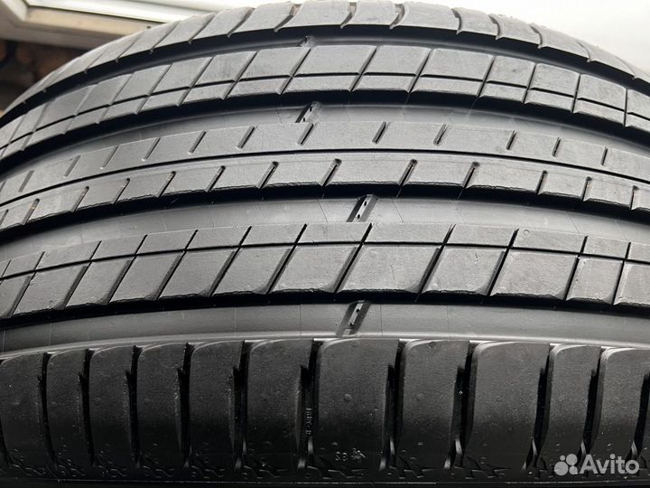 Michelin Latitude Sport 3 235/50 R19