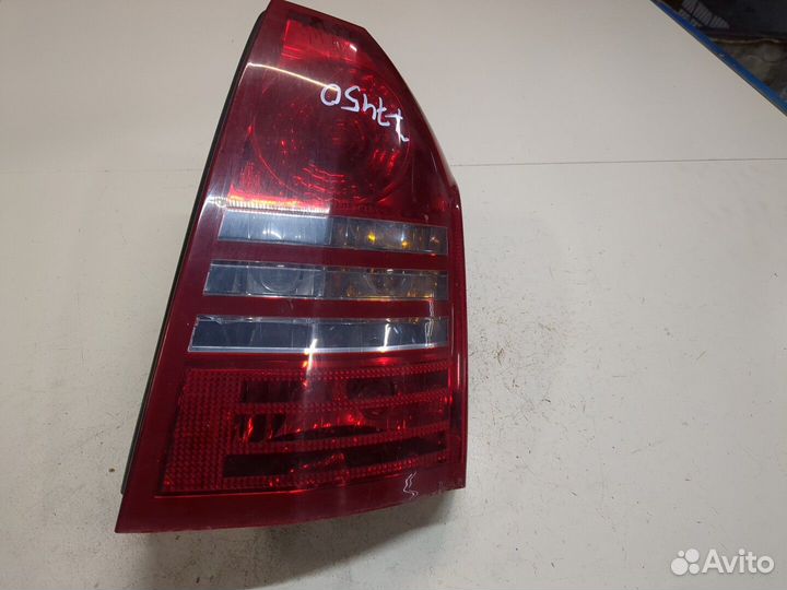 Фонарь (задний) Chrysler 300C, 2008