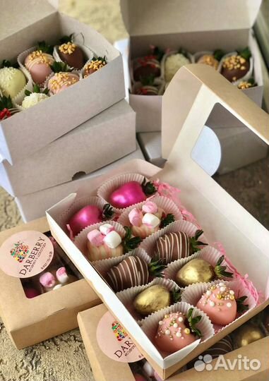 Набор из клубники в шоколаде