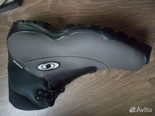 Лыжные ботинки Salomon размер EUR 44/USA 10/CM 28