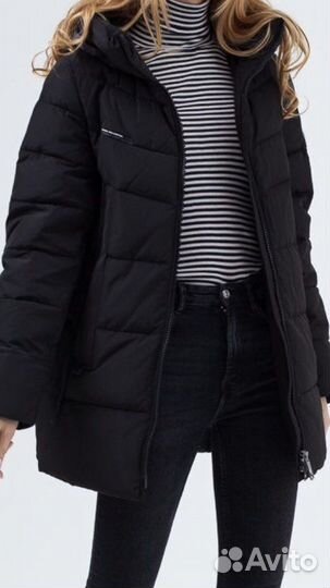 Пуховик женский