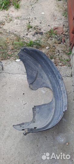 Подкрылки Renault Logan Рено Логан локер