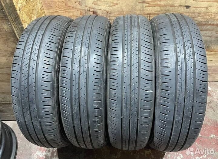Dunlop Enasave EC300+ 215/60 R16