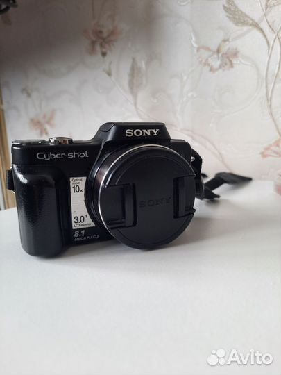 Цифровой фотоаппарат sony full HD 1080