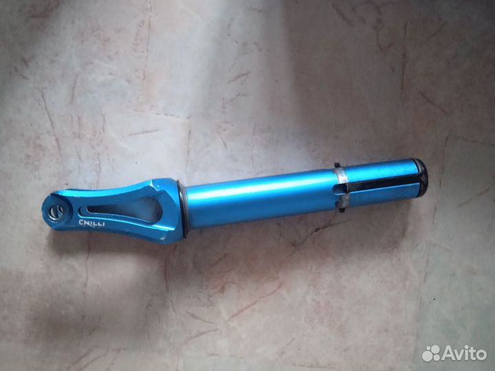 Вилка для трюкового самоката