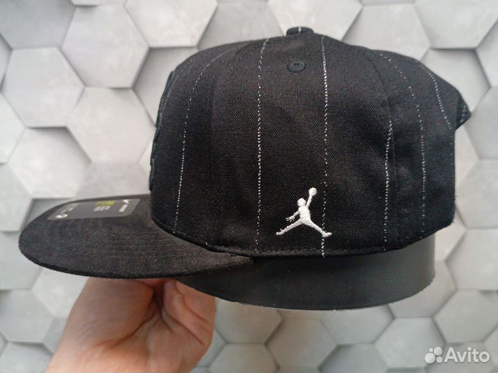 Кепка бейсболка Снэпбэк Nike air black