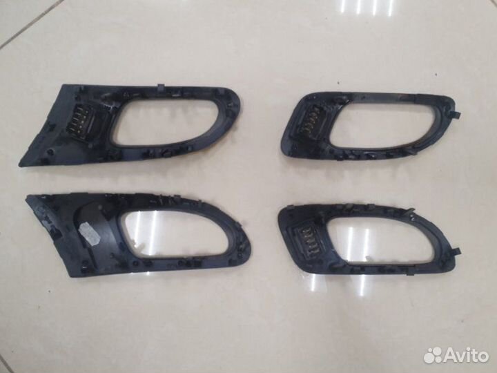 Накладка внутренней ручки двери Peugeot 607 2001