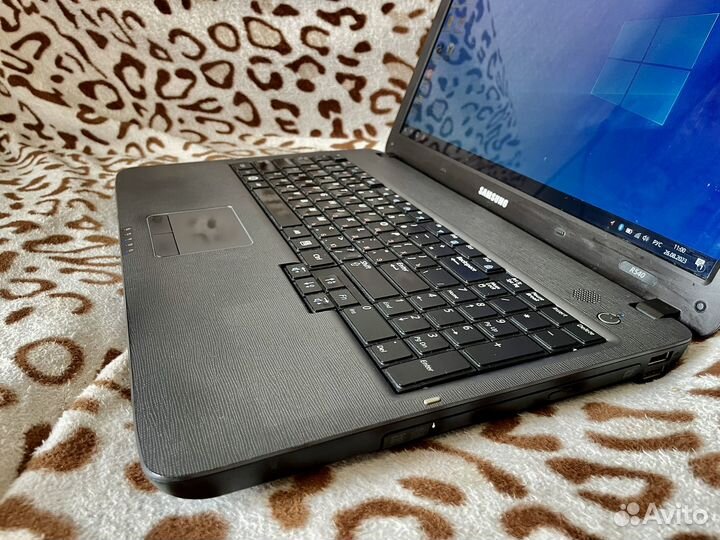 Шустрый ноубук Samsung с ssd, core i5