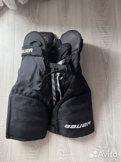 Хоккейные шорты, нагрудник Bauer pазмер Jr S