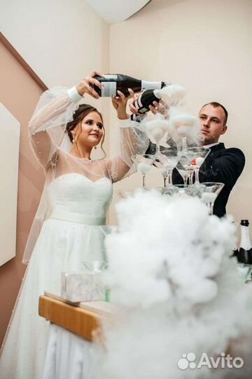 Пирамида из бокалов