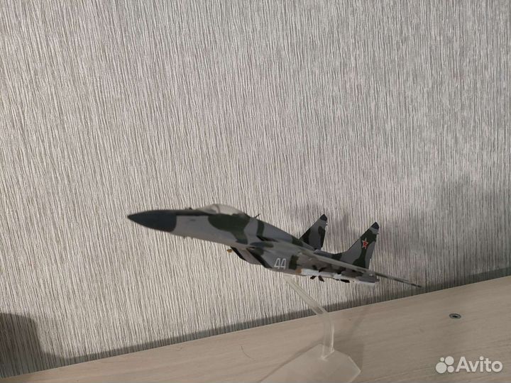Модель самолёта миг 29