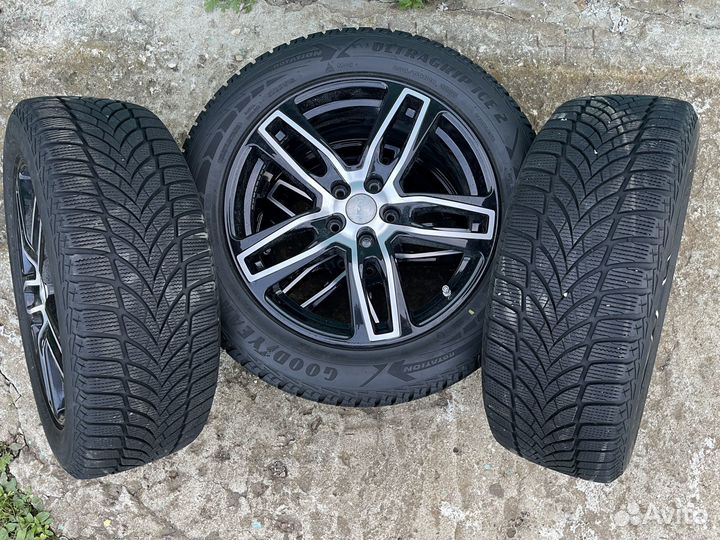 Колеса в сборе 235/55 R18 Зима
