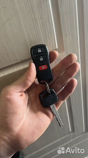 Брелок сигнализации и ключ