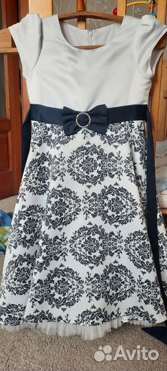 Продам платье на девочку