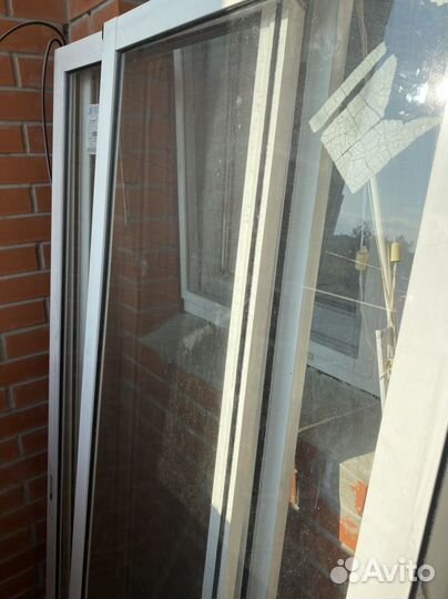 Оконный блок на доджию от застройщика 2,80/160