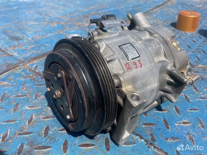 Компрессор кондиционера nissan Qashqai X trail