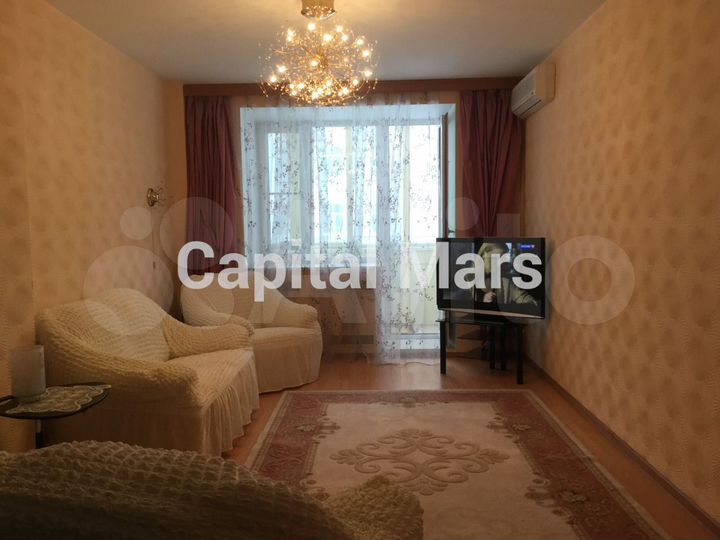 3-к. квартира, 80 м², 2/6 эт.