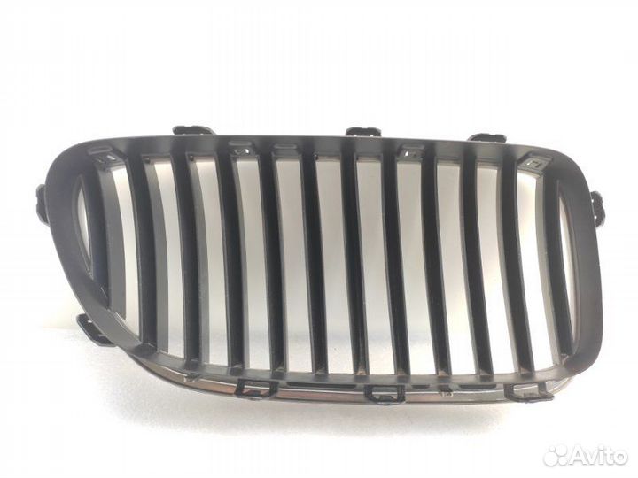 Решетка радиатора передняя левая Bmw 5-Series F10
