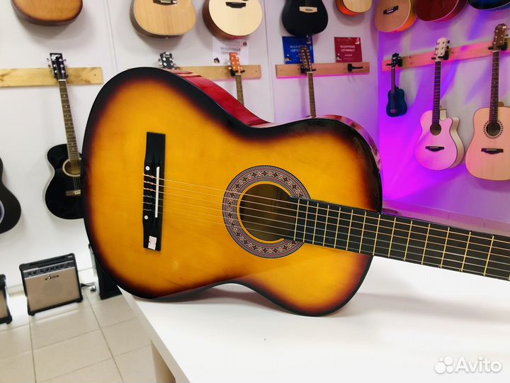 Гитара Belucci 4/4