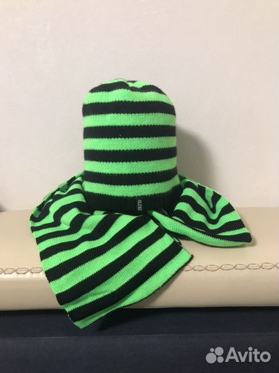 Шапка и шарф deluxe