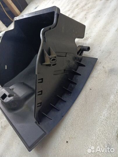 Бардачок передний Ford Fusion универсал 1.4 fxja