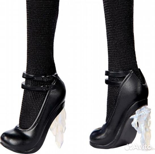 Кукла Уэнсдей Аддамс в платье Monster High Wednesd