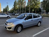 ВАЗ (LADA) Granta 1.6 MT, 2015, 75 000 км, с пробегом, цена 480 000 руб.