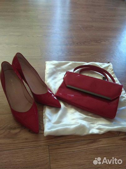 Туфли и клатч