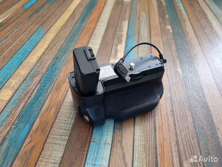 Батарейная ручка Meike mk a6300